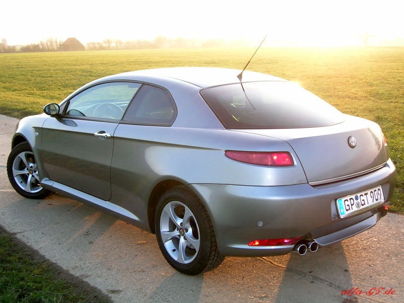 1220_Alfa_GT_08