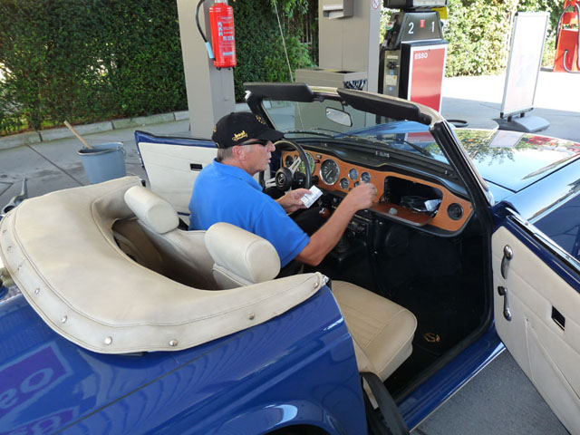 62_TR6_P1010717_640_480px